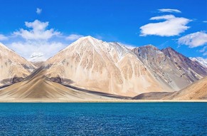 Ladakh Group Tour With An Expert 